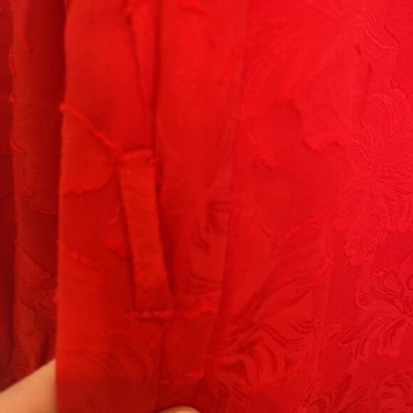 Roolee Women’s Red Midi Dress Floral Detail NWT Sz M Polyester Shift Style - Picture 5 of 13